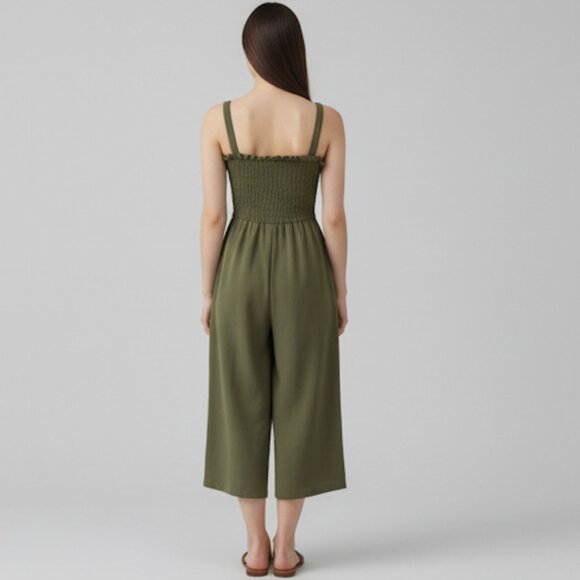 Shirred Cami Capri Jumpsuit Green - Picture 2 of 4